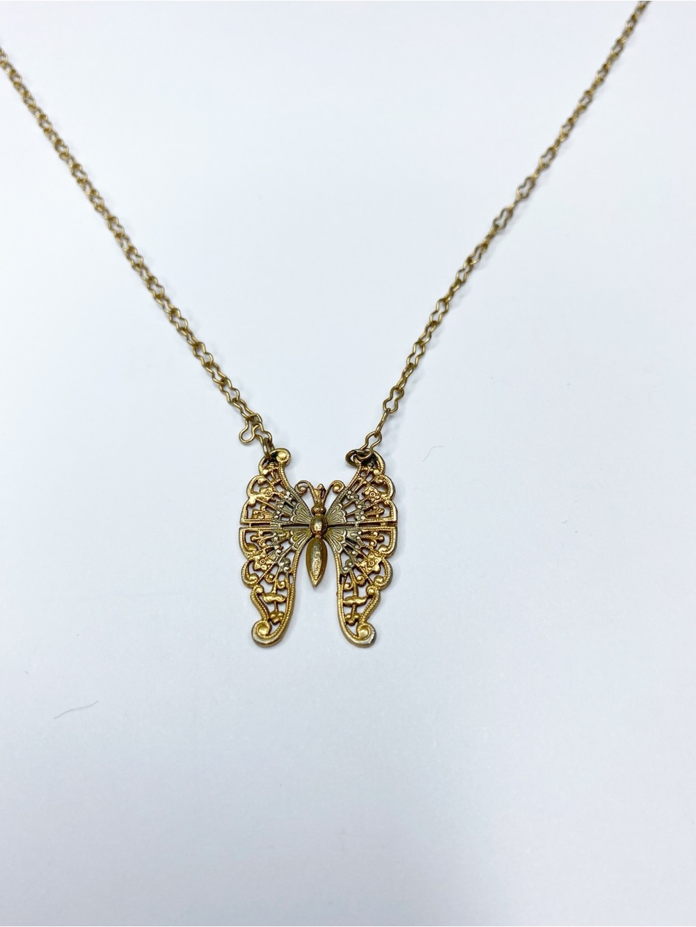 Vintage Gold Tone Filigree Butterfly Necklace Chain Coquette Fairycore